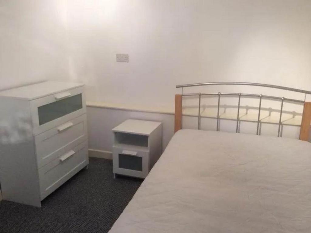 1dc9e720-4103-4442-9