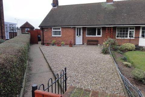 2 bedroom bungalow to rent, Buckingham Rise