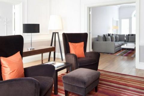 2 bedroom flat to rent, Como Apartments, Old Park Lane, London, W1