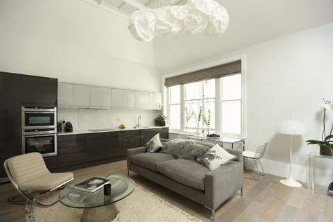 1 bedroom flat to rent, Welbeck Street, London, W1