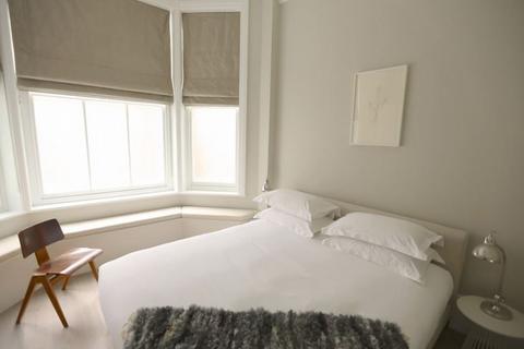 1 bedroom flat to rent, Welbeck Street, London, W1