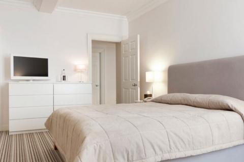 2 bedroom flat to rent, Como Apartments, Old Park Lane, London, W1