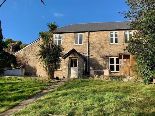 Arcadia Road Elburton Plymouth 3 Bed Cottage 365 000