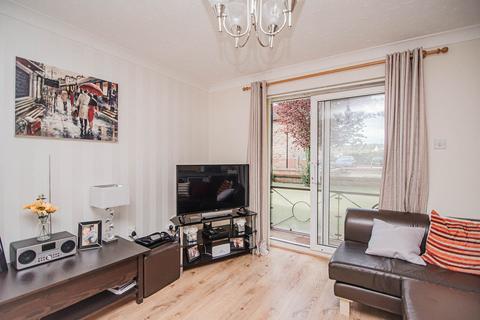 2 bedroom apartment for sale - Roundhill Court, Doncaster