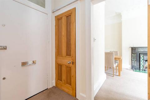 1 bedroom flat to rent, East Claremont Street, New Town, Edinburgh, EH7