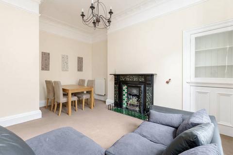 1 bedroom flat to rent, East Claremont Street, New Town, Edinburgh, EH7