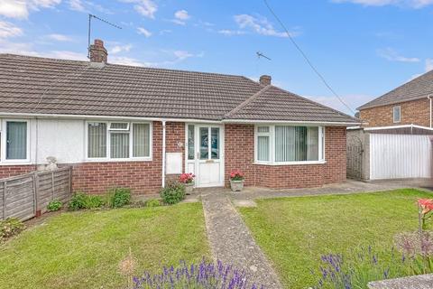 2 bedroom semi-detached bungalow for sale, 10 Lenton Road, Banbury