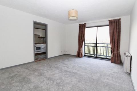 2 bedroom apartment to rent, Bradwell Green, Brentwood CM13