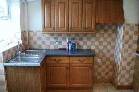 3 bedroom detached house to rent, SPACIOUS 3 BED HOUSE