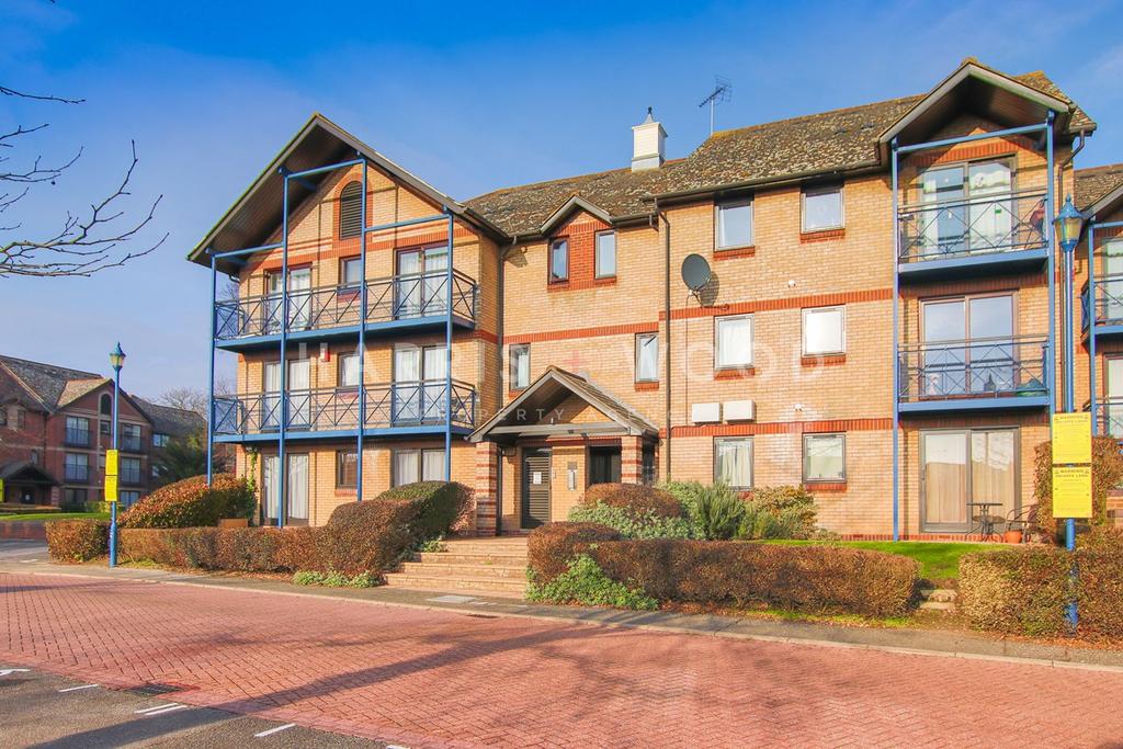 Claremont Heights, Colchester, CO1 3 bed apartment £170,000