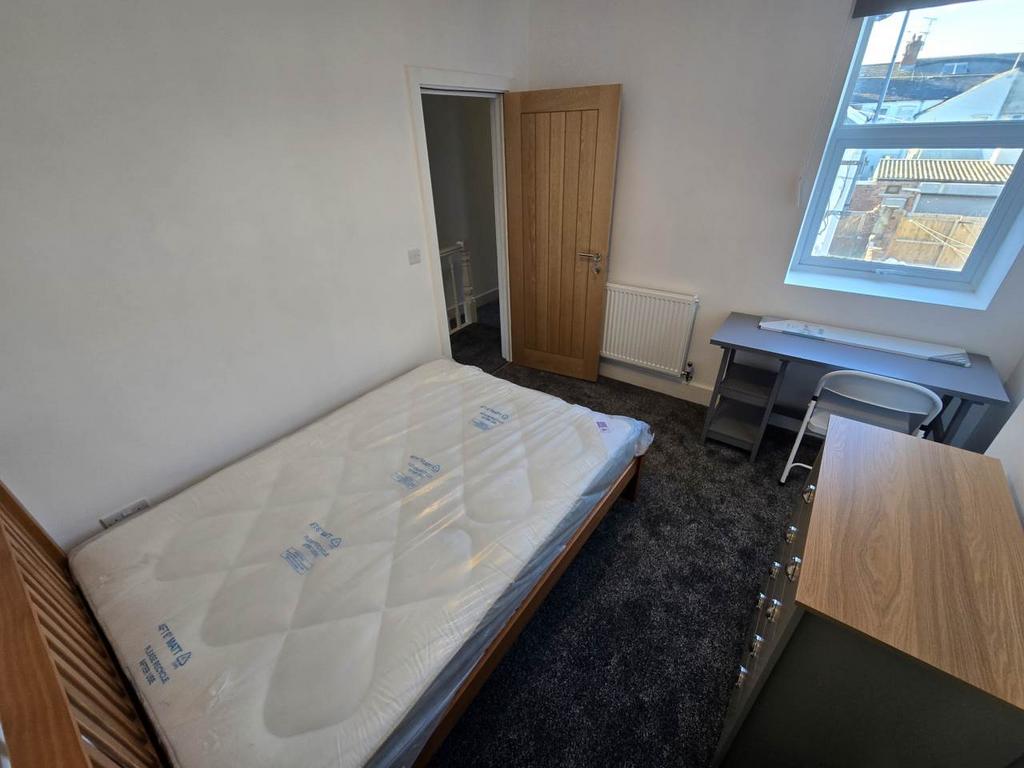 First floor middle b