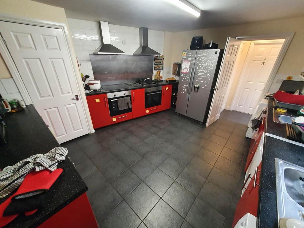 Kitchen (1)