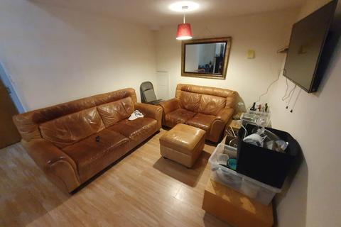 undefined, Colum Road (Rooms), Cathays, Cardiff