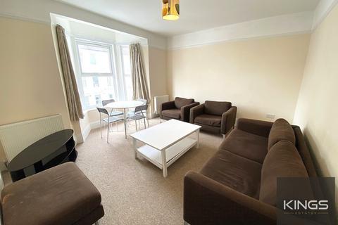 4 bedroom apartment to rent, Nightingale Road, Southsea