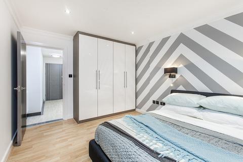 1 bedroom apartment to rent, Tara Apartments, Commercial Road, Whitechapel, London