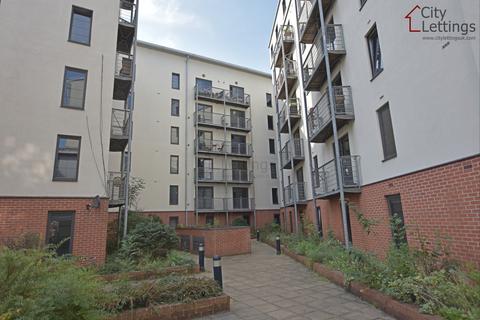2 bedroom ground floor flat to rent, Park West, Canning Circus