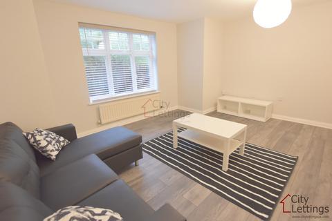 2 bedroom ground floor flat to rent, Raleigh Street Nottingham NG7