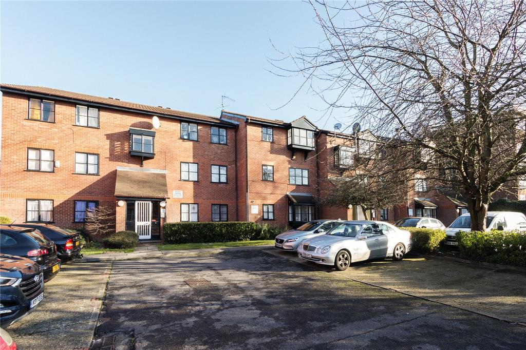 Warwick Gardens, London, N4 Property £250,000