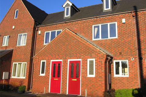 2 bedroom terraced house to rent, St. Ambrose Place, Kidderminster, DY10