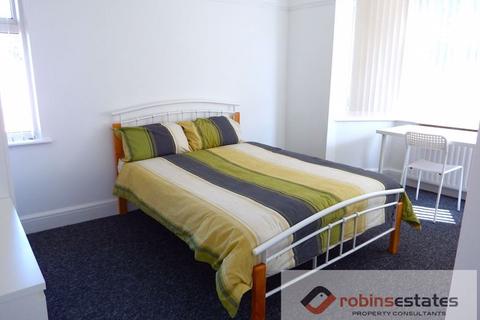 4 bedroom detached house to rent - Harrington Drive, Nottingham