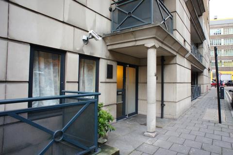 3 bedroom flat for sale - 16A Harcourt Street, W1H