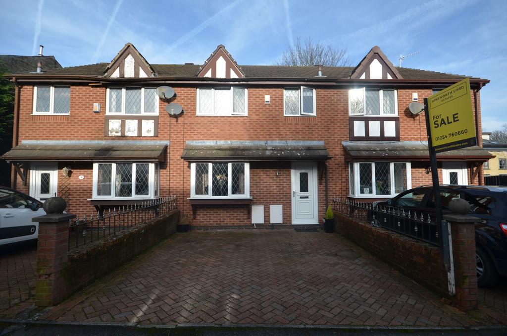 Falcon Avenue, Darwen 3 bed townhouse £135,000