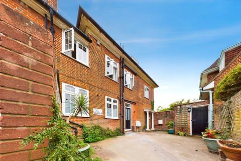 undefined, Dixwell Road, Folkestone
