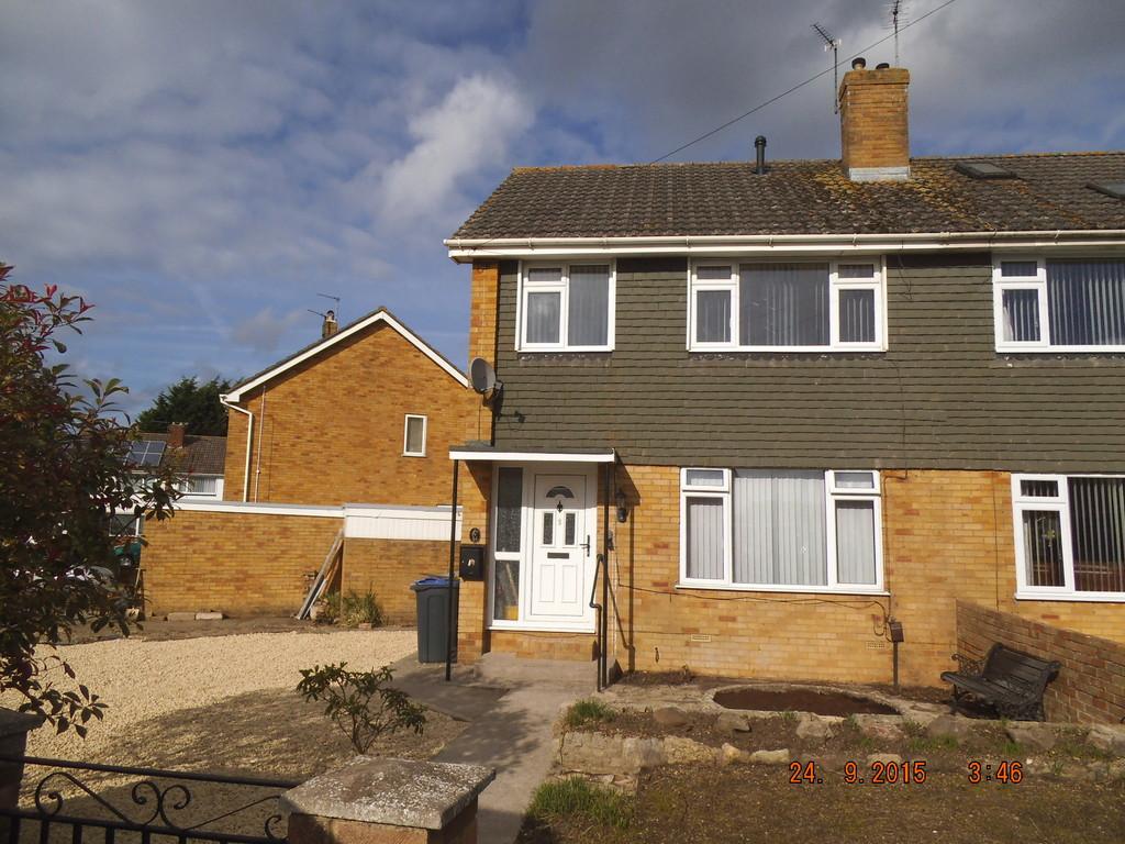 Parklands, Trowbridge 3 bed semidetached house £875 pcm (£202 pw)