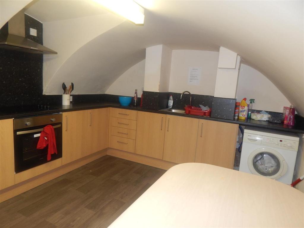 Pelham Street, Newark 1 bed in a house share £520 pcm (£120 pw)