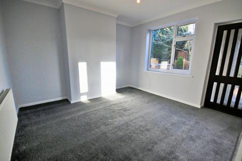 3 bedroom semi-detached house to rent, Moor Road  Wigan