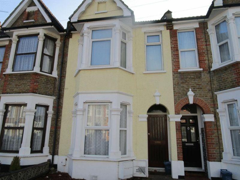 Central Avenue Southend On Sea 1 Bed Flat To Rent 650