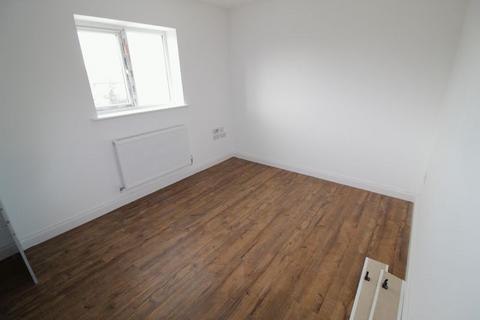 undefined, 2 Bedroom Apartment 586-588 Wimborne Road, Smithfield place, Bournemouth