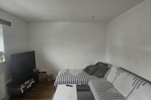 undefined, 2 Bedroom Apartment 586-588 Wimborne Road, Smithfield place, Bournemouth