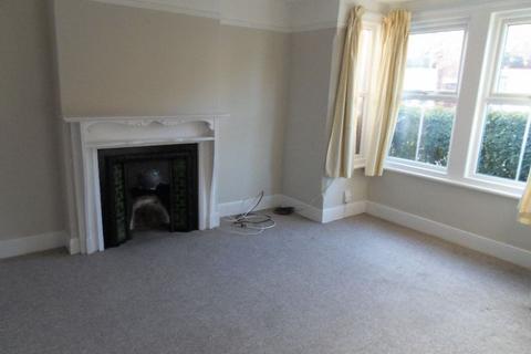 3 bedroom terraced house to rent, York Street, Castle Road Area
