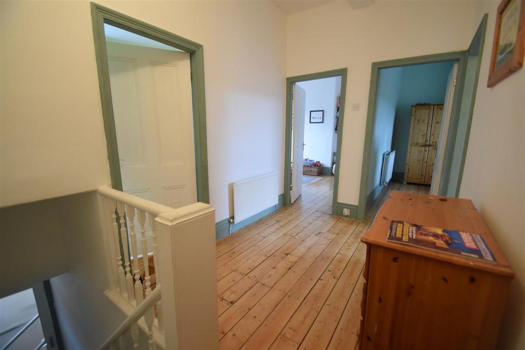 Cambridge Avenue, Whitley Bay 2 bed apartment £129,950