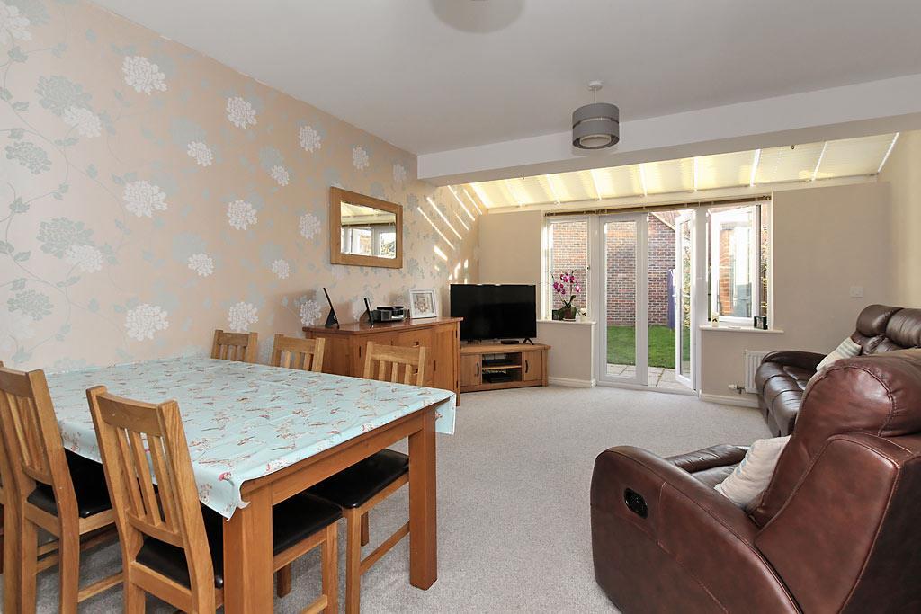 Crocus Drive, Eden Village, Sittingbourne 3 bed end of terrace house