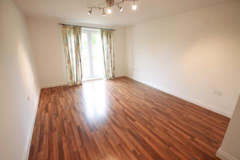 2 bedroom ground floor flat to rent, Anderton Crescent, Chorley PR7