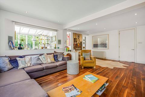 4 bedroom detached house for sale, Just off Petersham Road, Richmond, TW10