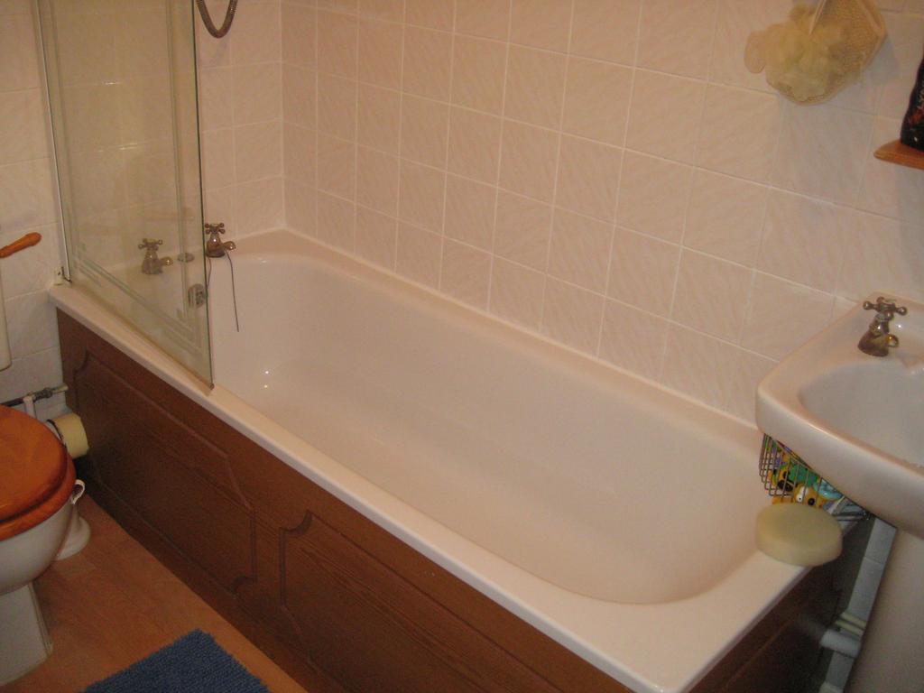 Bath / Shower Room