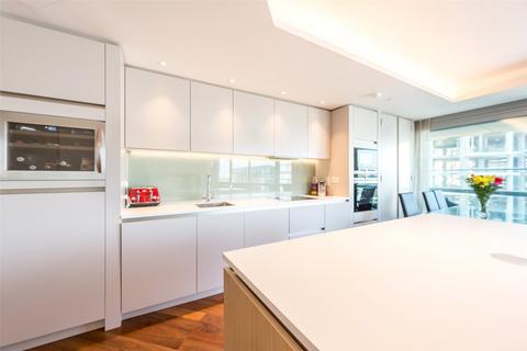 undefined, City Road, London, EC1V