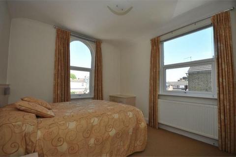 2 bedroom apartment to rent, Staines-upon-Thames,  Surrey,  TW18