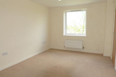 2 bedroom flat to rent, Longhorn Avenue, Gloucester