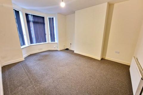 1 bedroom flat to rent, Flat 1, 12 Lockwood Road, DN1