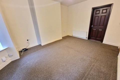 1 bedroom flat to rent, Flat 1, 12 Lockwood Road, DN1