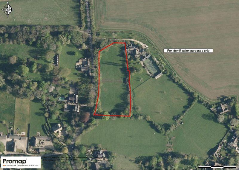 CLANFIELD The Paddock Bourton Road OX18 2PB Equestrian Property 135 000