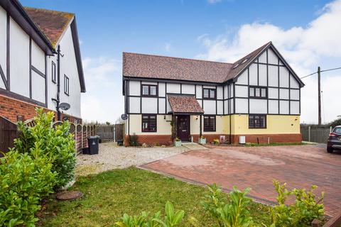 3 Bedroom Semi Detached House To Rent Rectory Road North Fambridge Chelmsford 3 Bedroom Semi Detached House To Rent Rectory Road North Fambridge Chelmsford