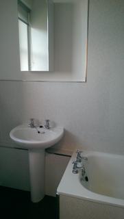 2 bedroom apartment to rent, Inveresk Road, Musselburgh EH21
