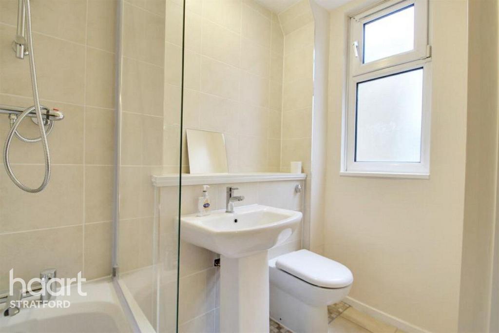 Apartment in London - View 2