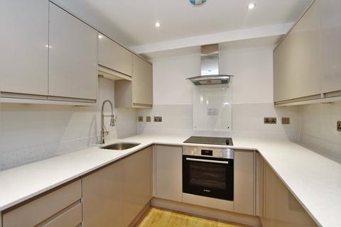2 bedroom apartment to rent - The Cloisters, 31 South Ealing Road, South Ealing, London, W5