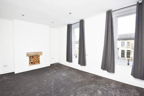 2 bedroom apartment to rent, Cheltenham Mount, Harrogate, HG1 1DW